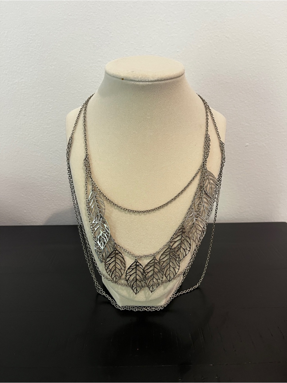 Forever 21 Silver Multi-Layer Leaf Necklace